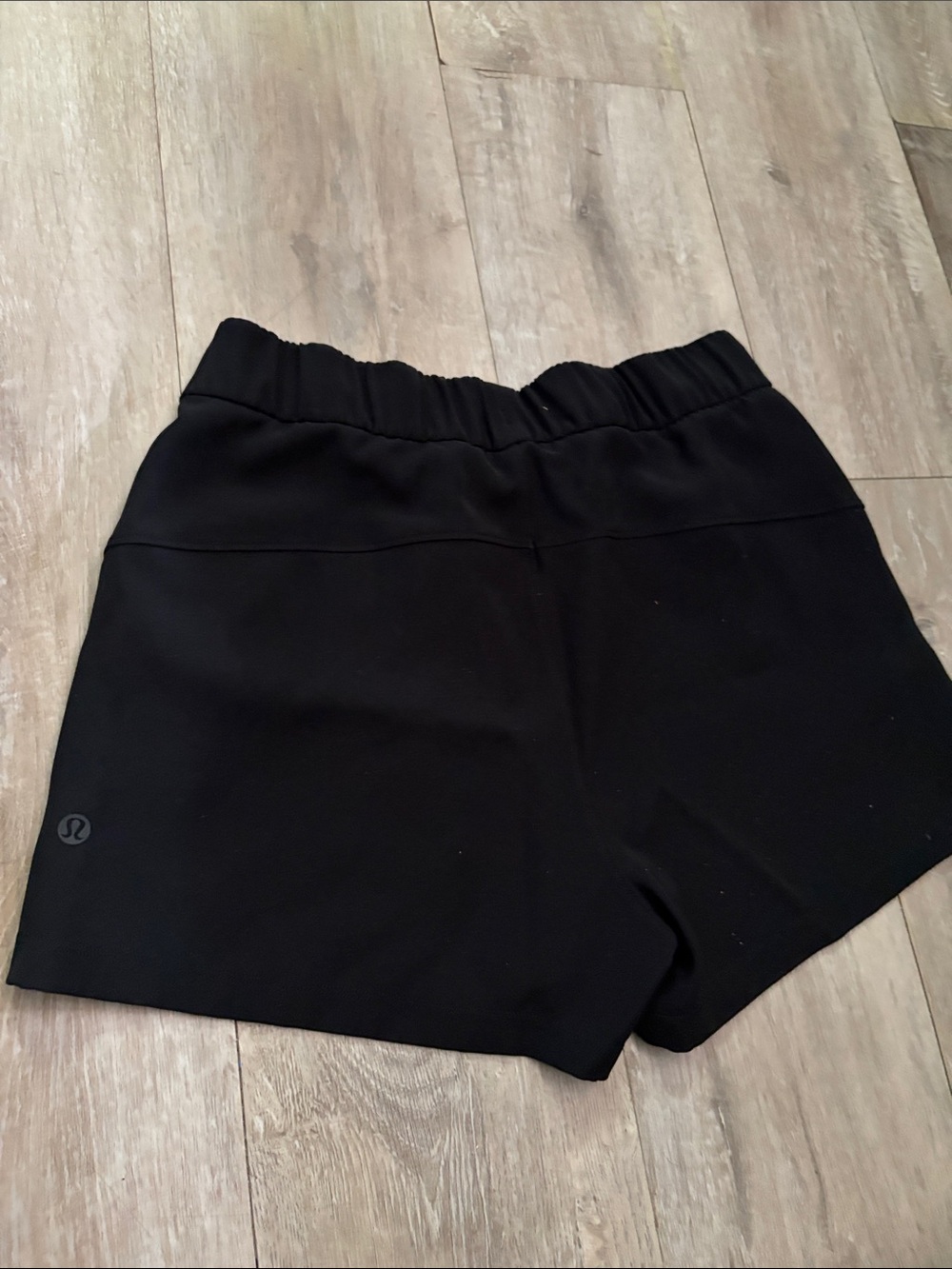 lululemon athletica Women's Black Dance Studio  Shorts Size 6